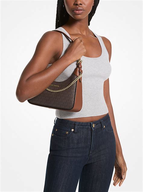 Wilma Medium Signature Logo Shoulder Bag .